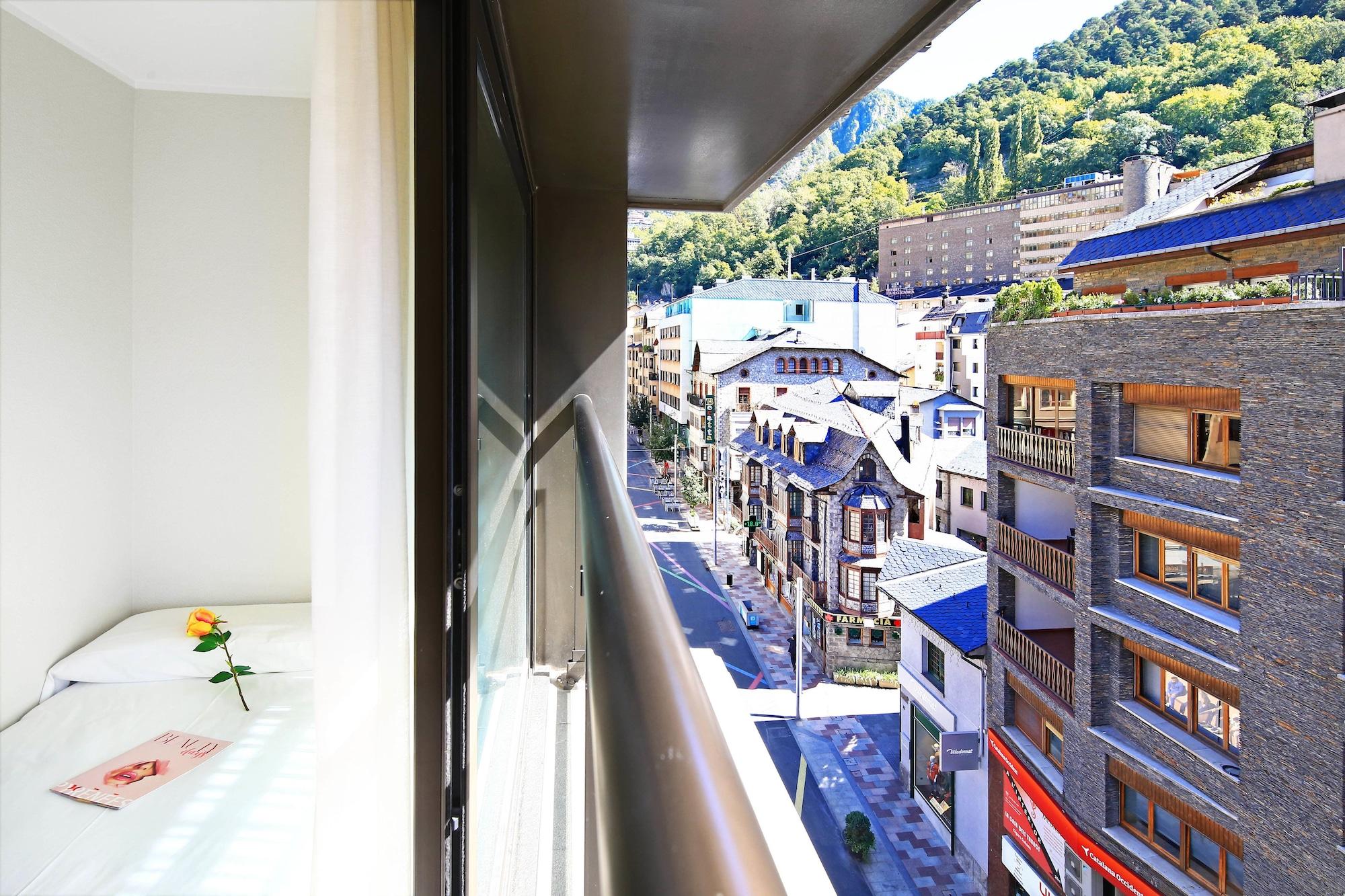 Tudel Hotell Andorra la Vella Exteriör bild