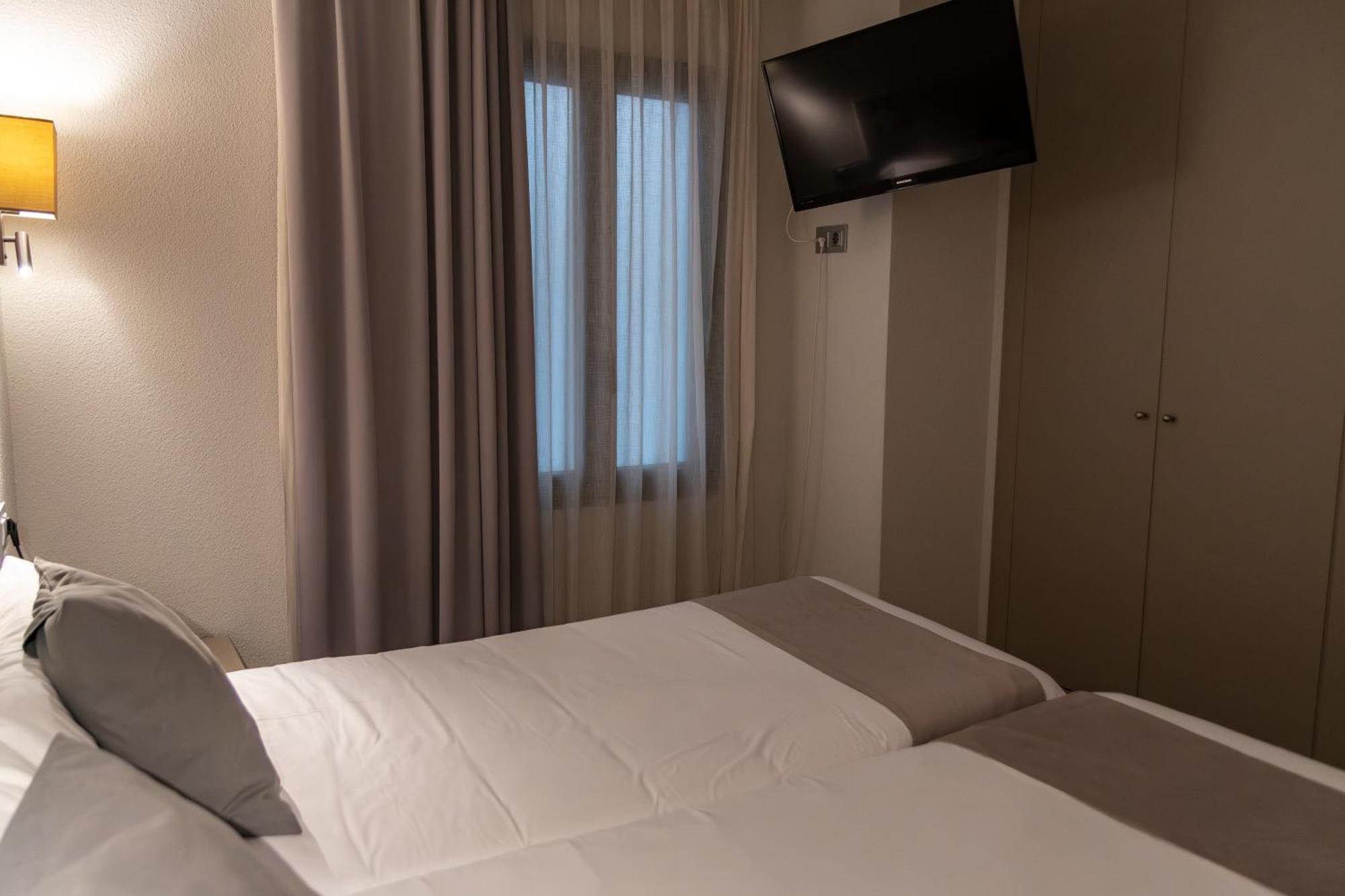 Tudel Hotell Andorra la Vella Exteriör bild