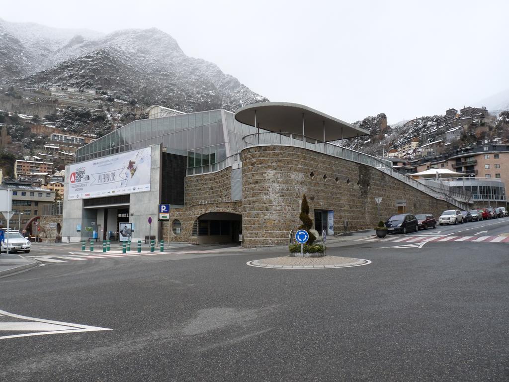 Tudel Hotell Andorra la Vella Exteriör bild
