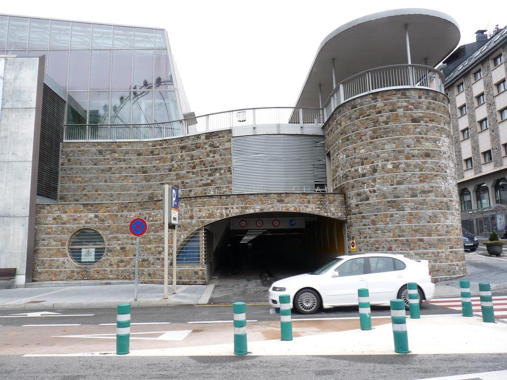 Tudel Hotell Andorra la Vella Exteriör bild