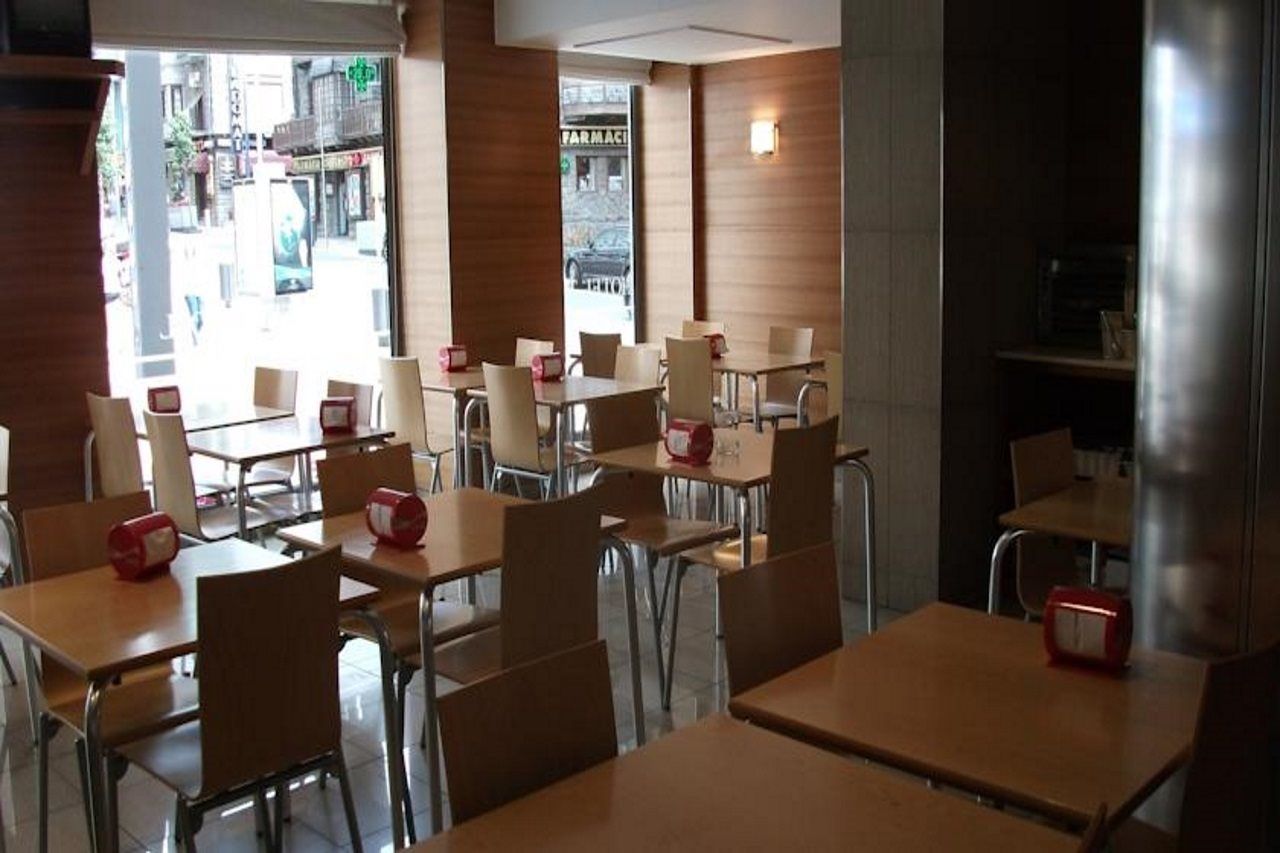 Tudel Hotell Andorra la Vella Exteriör bild
